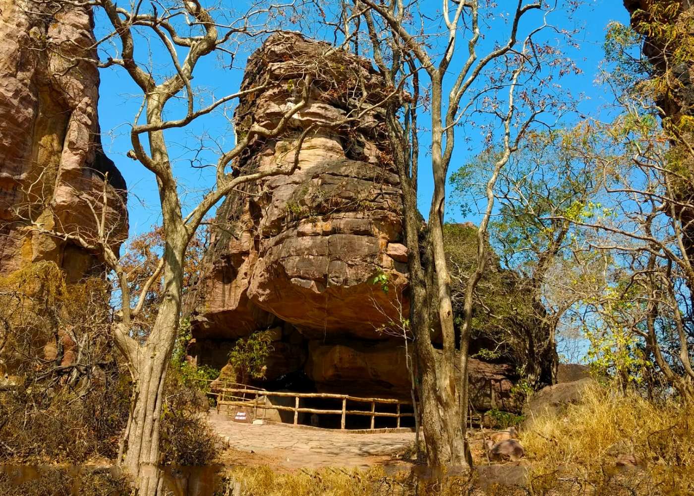 12-astounding-facts-about-rock-shelters-of-bhimbetka
