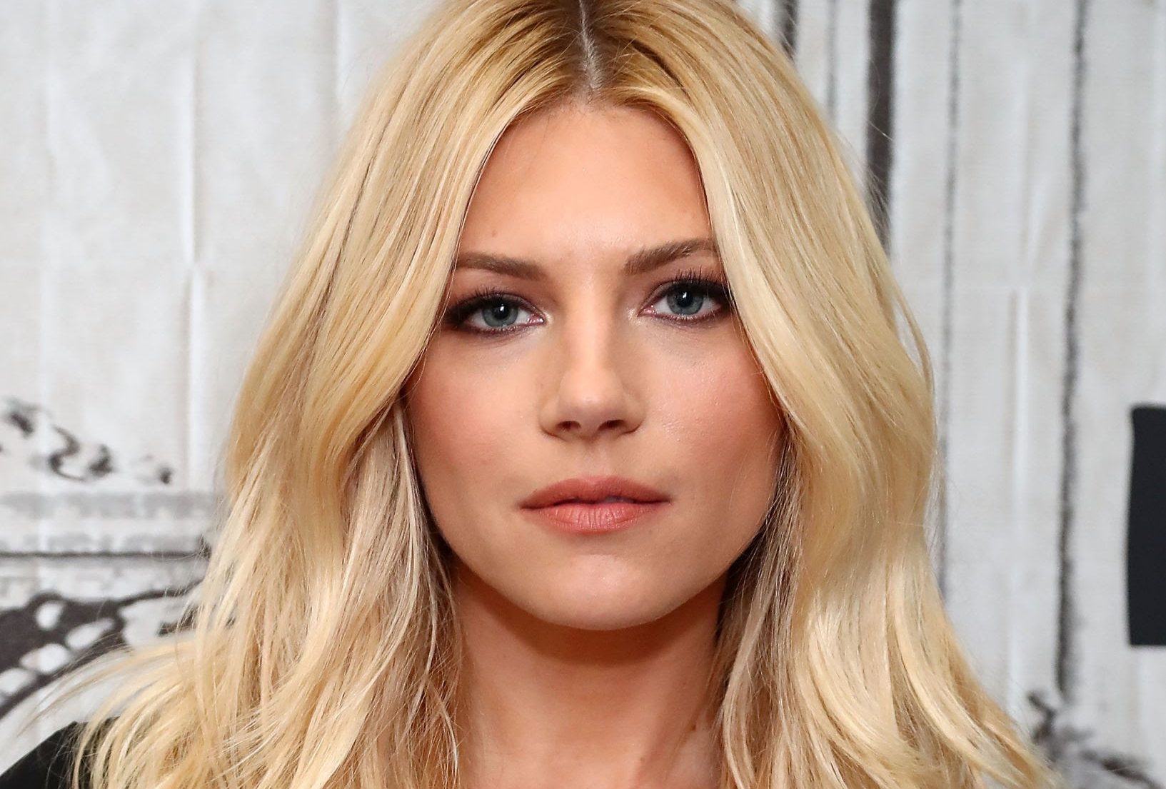 12-captivating-facts-about-katheryn-winnick