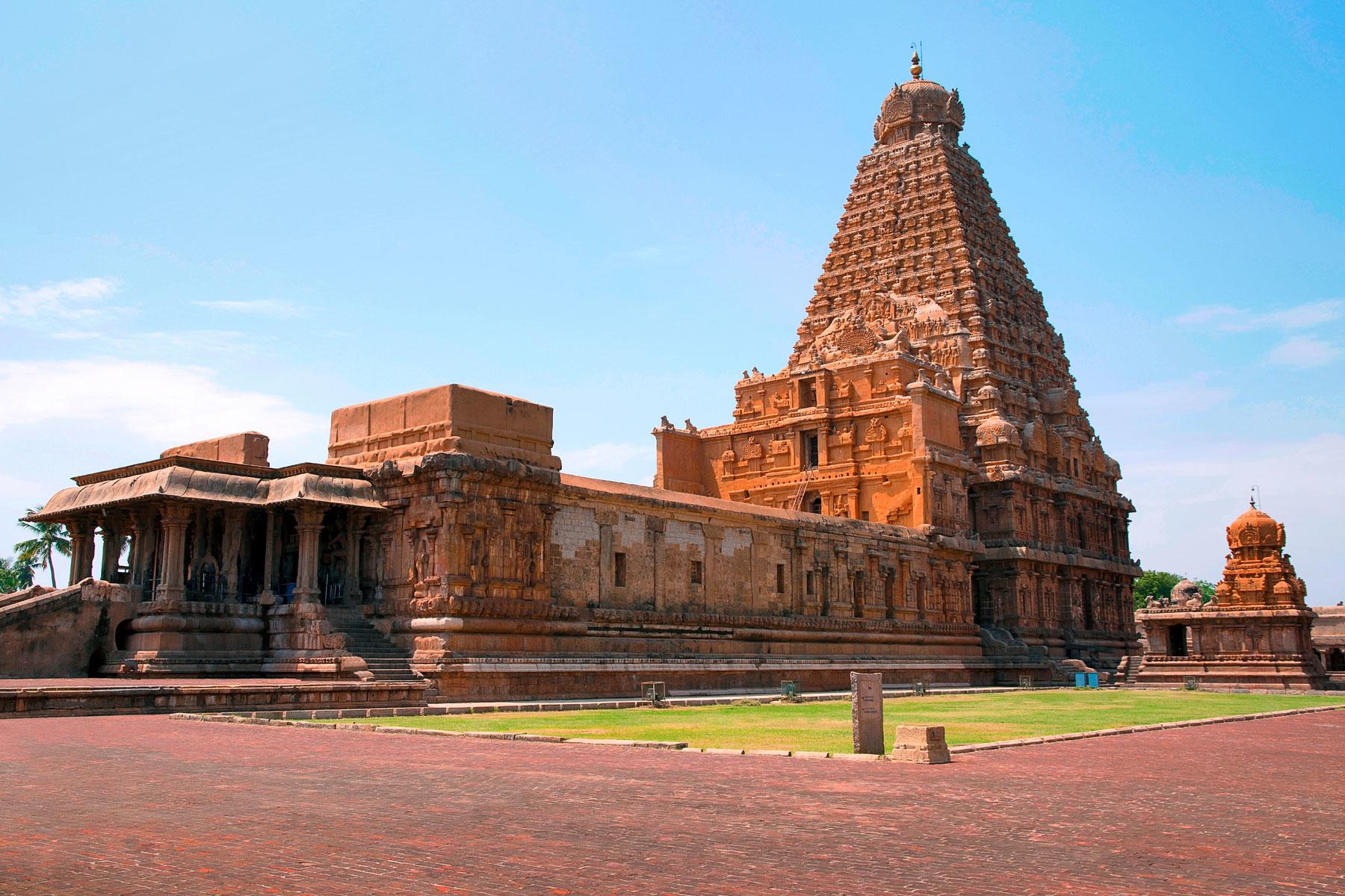 12-enigmatic-facts-about-brihadeeswarar-temple