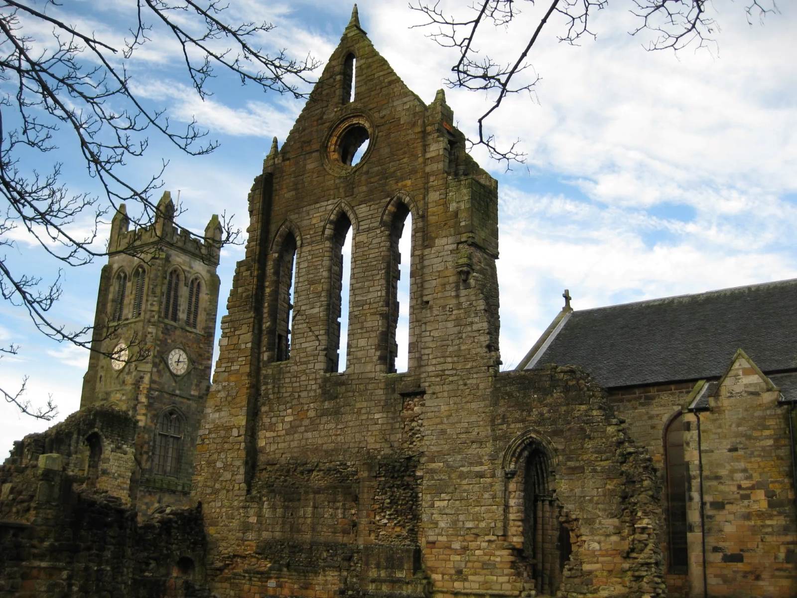12-enigmatic-facts-about-kilwinning-abbey