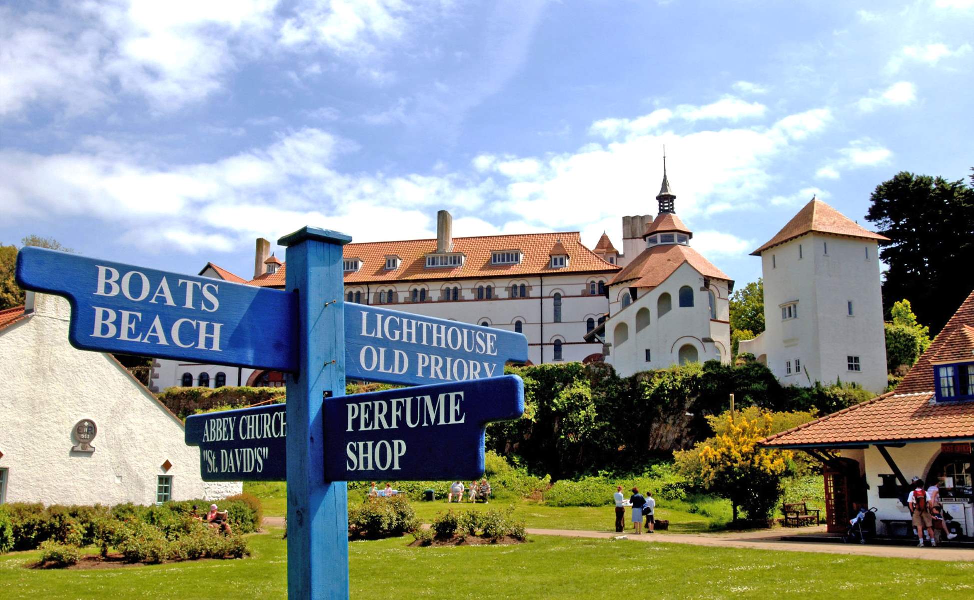 12-extraordinary-facts-about-caldey-abbey