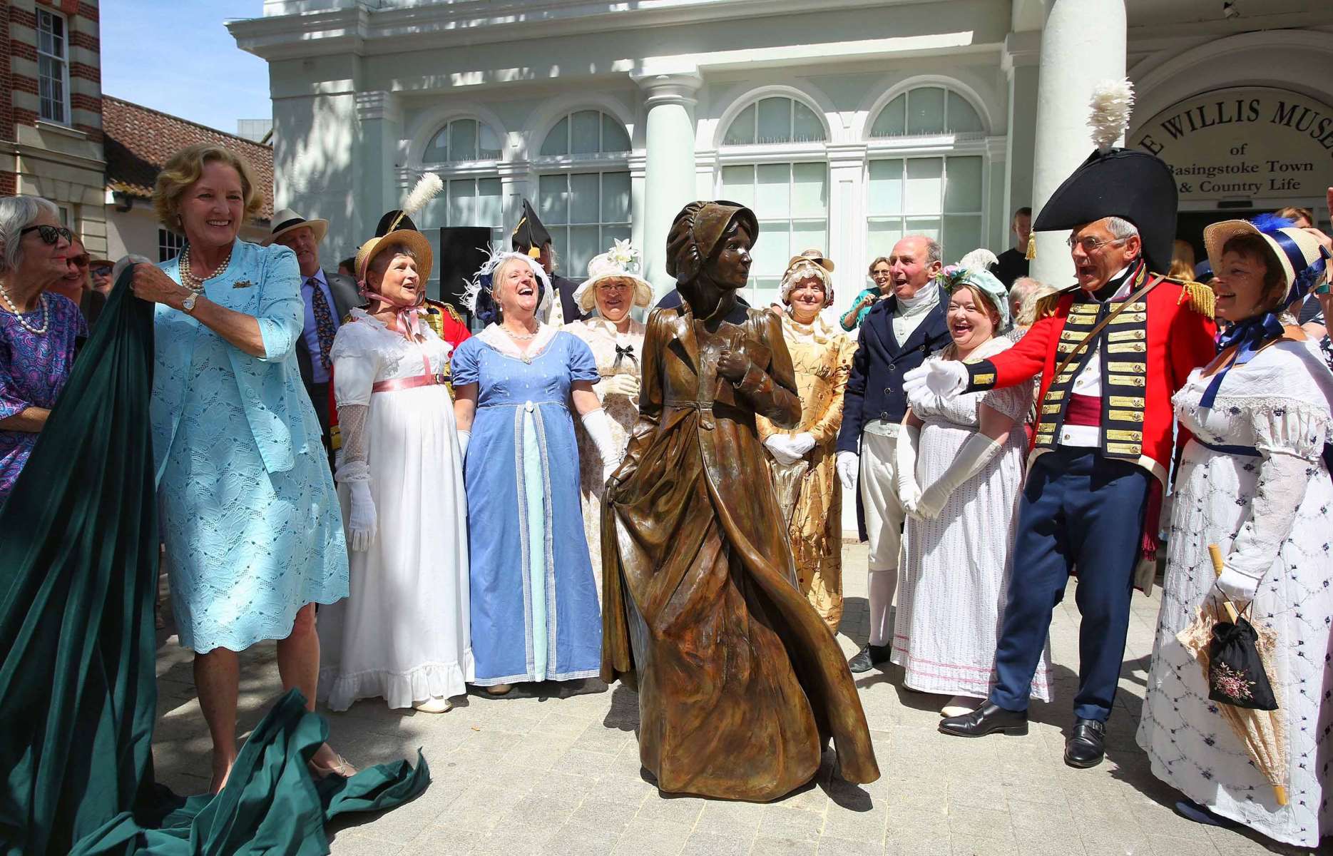 12-intriguing-facts-about-the-jane-austen-statue