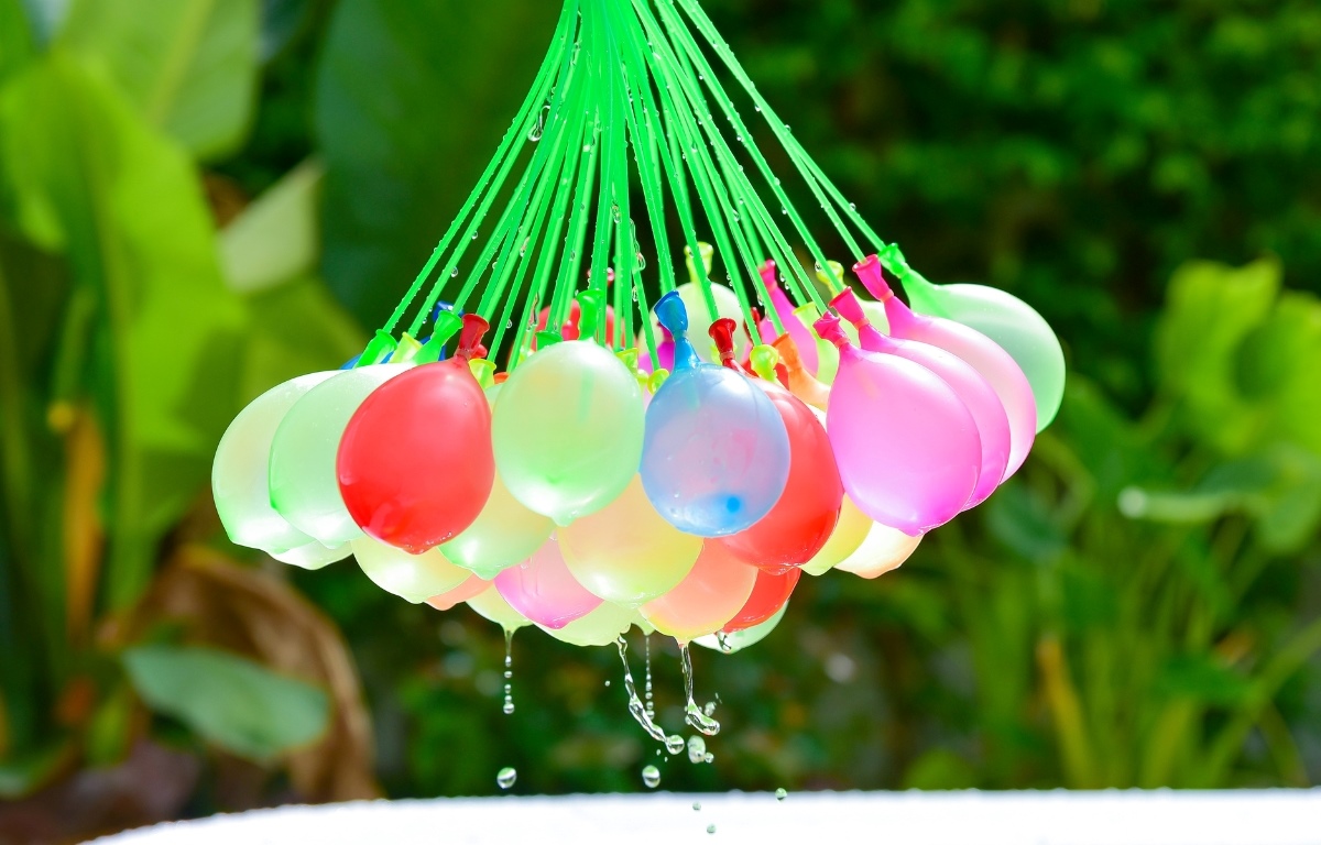 12-mind-blowing-facts-about-capture-the-flag-with-a-twist-e-g-with-water-balloons