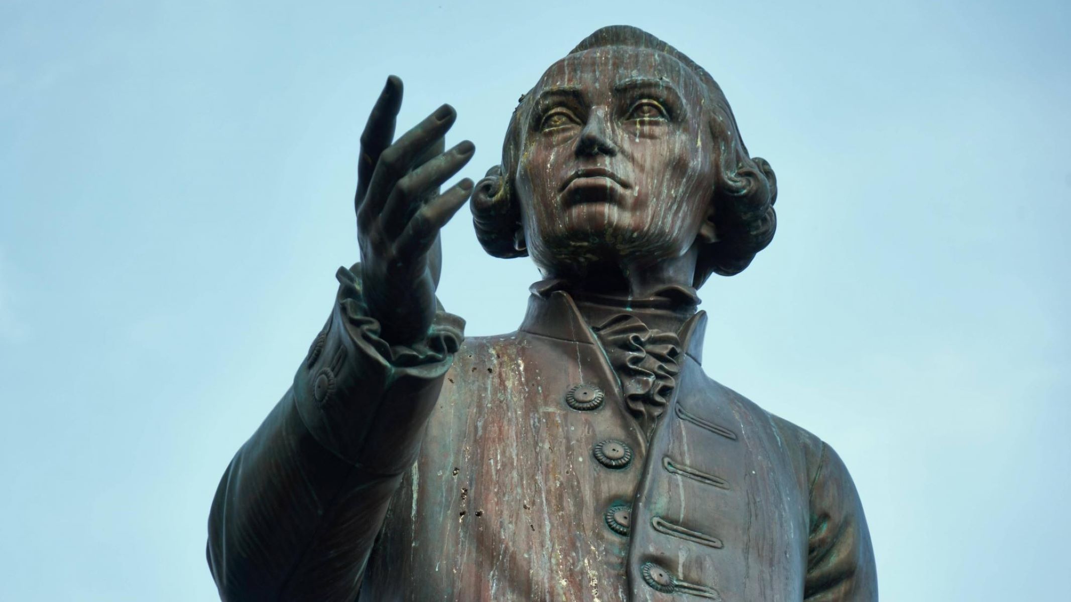12-mind-blowing-facts-about-the-immanuel-kant-statue