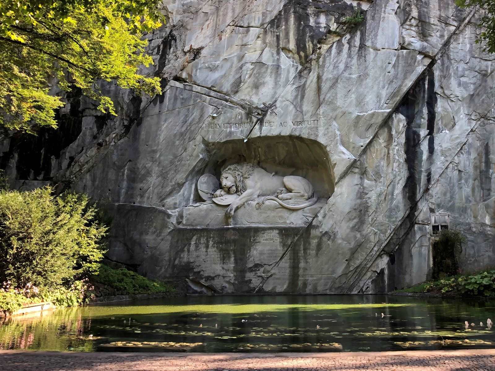 13-astonishing-facts-about-the-lion-monument