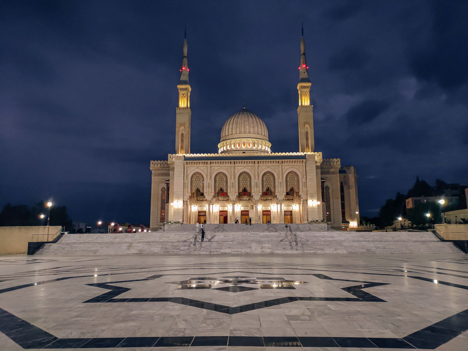 13-captivating-facts-about-emir-abdelkader-mosque