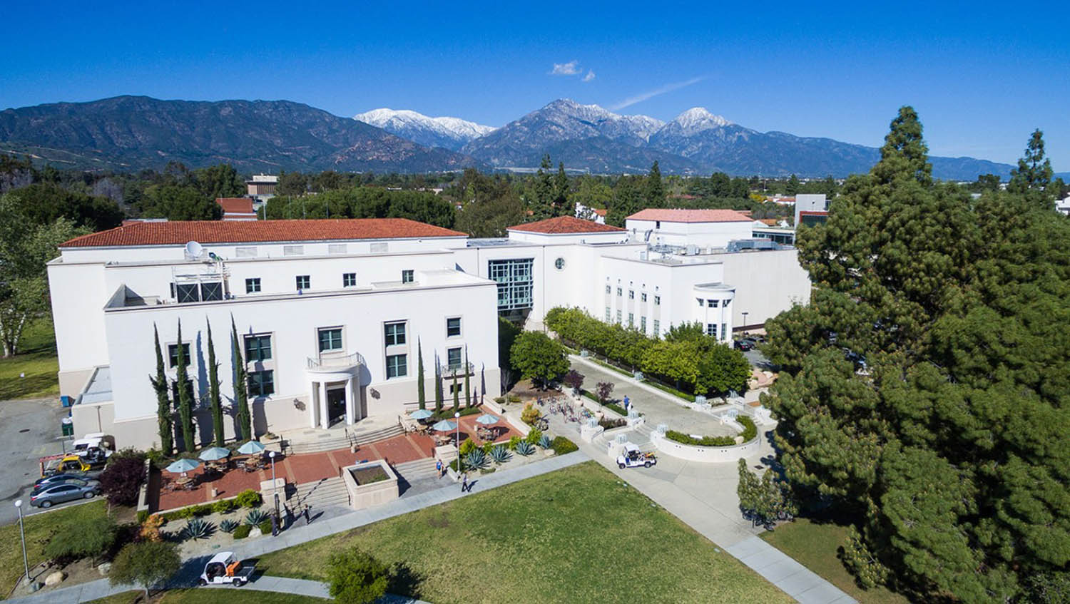 13-enigmatic-facts-about-the-claremont-colleges-library