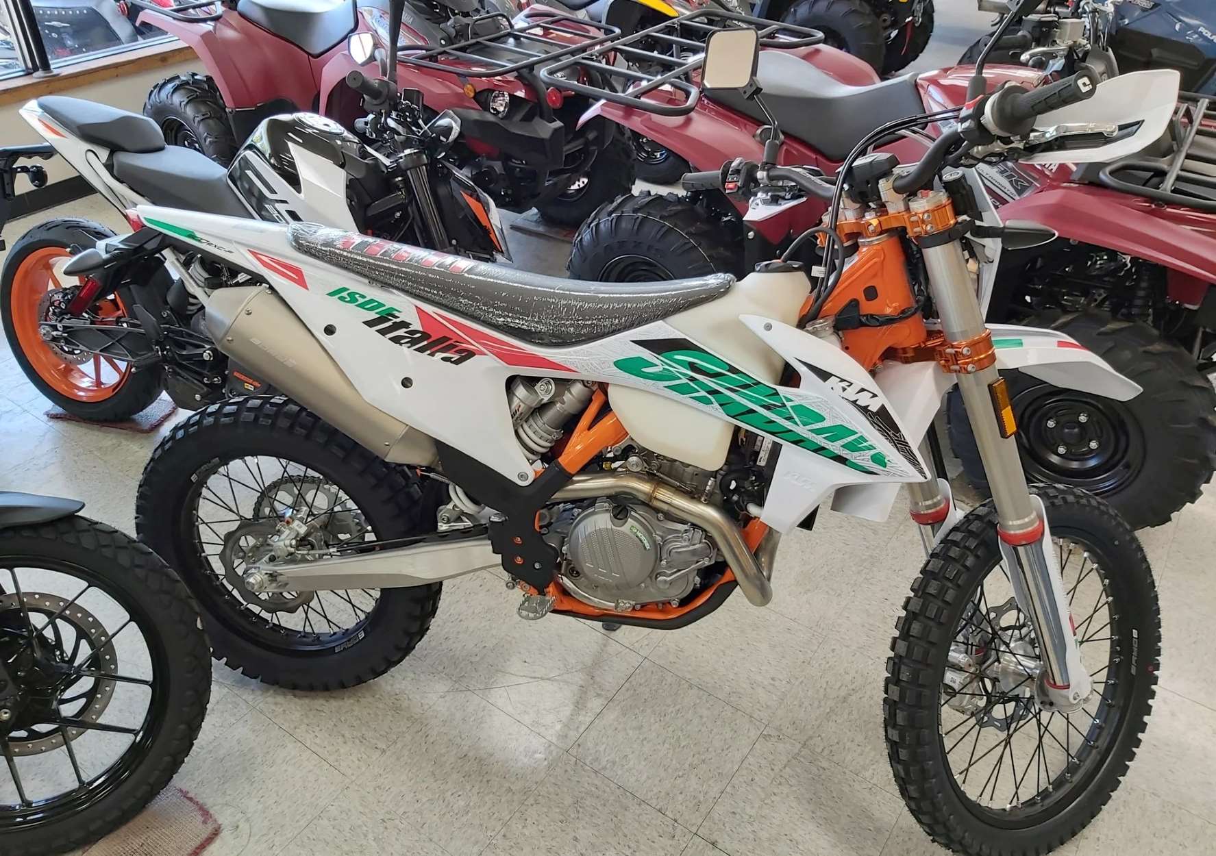 13-extraordinary-facts-about-ktm-500-exc-f-six-days