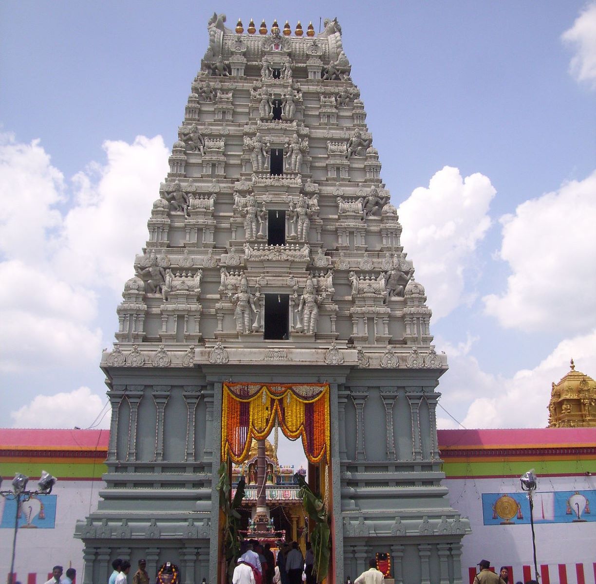 13-mind-blowing-facts-about-balaji-temple