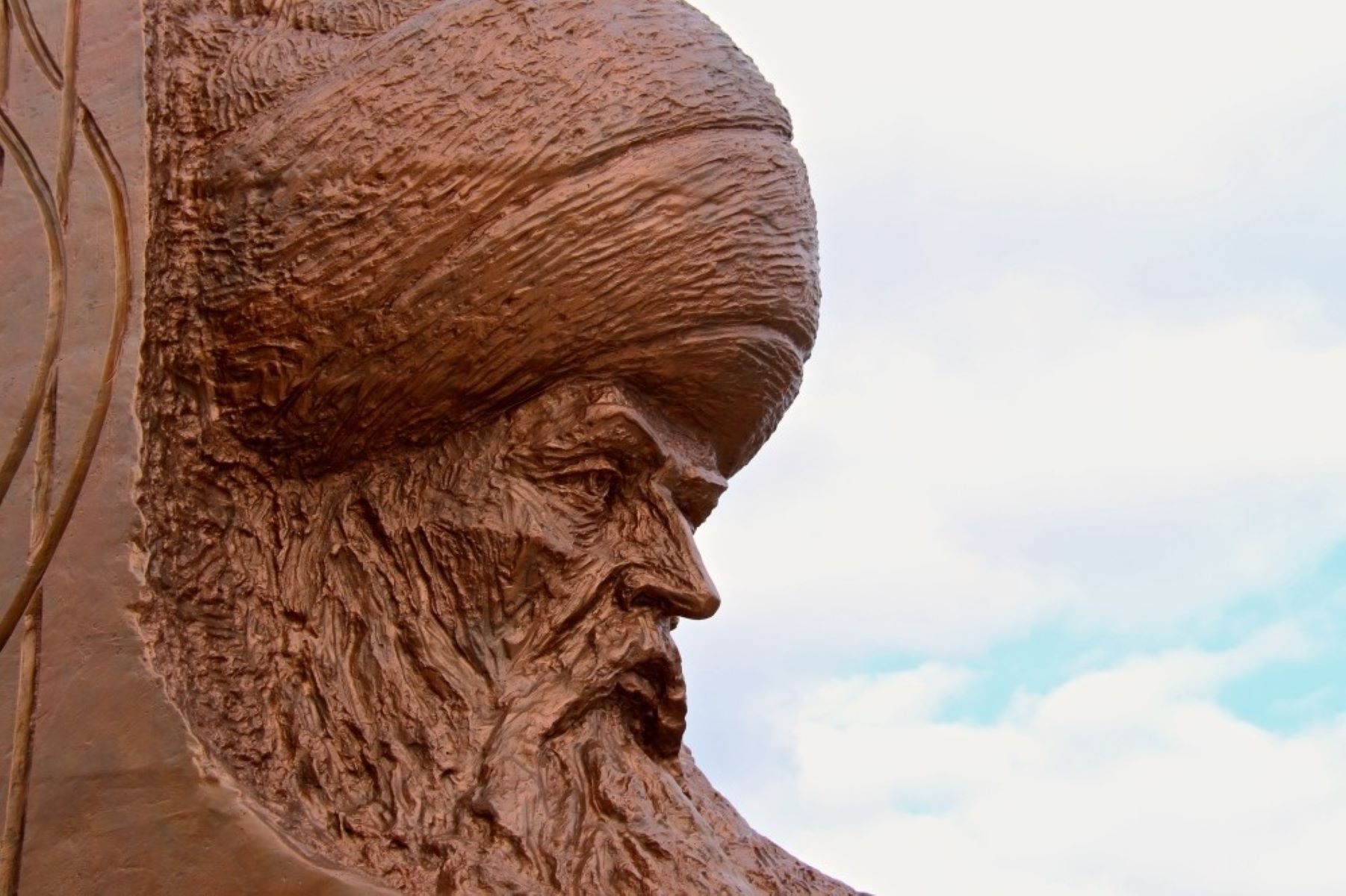 13-mind-blowing-facts-about-the-suleiman-the-magnificent-statue
