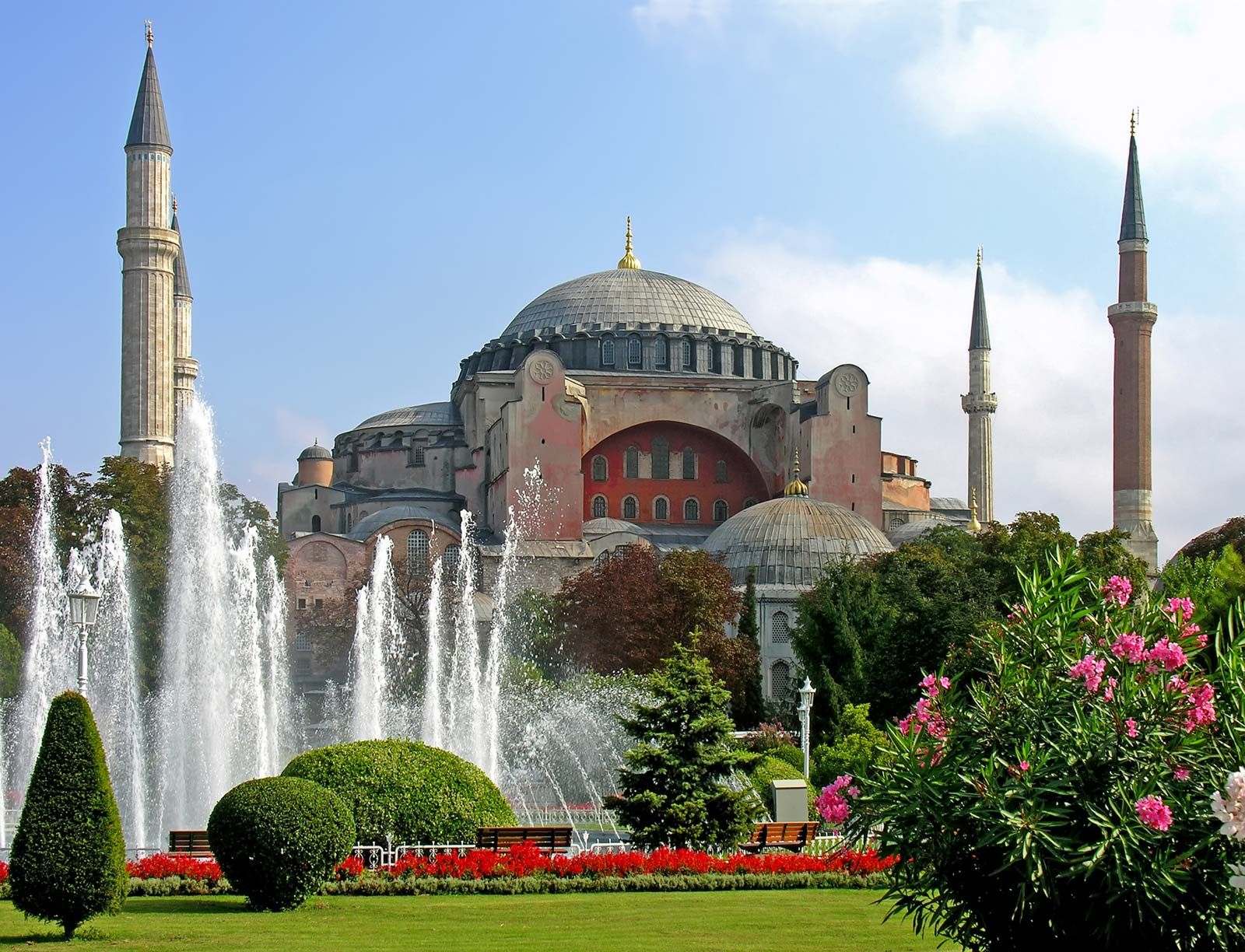14-fascinating-facts-about-hagia-sophia-formerly-a-mosque-now-a-museum