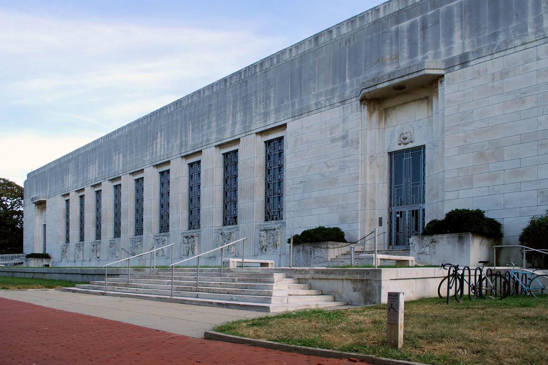 14-intriguing-facts-about-folger-shakespeare-library