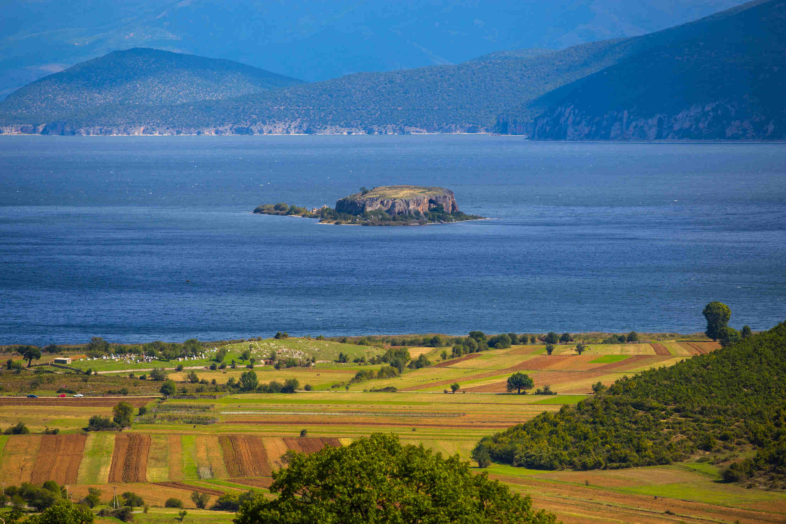 14-unbelievable-facts-about-prespa-lake