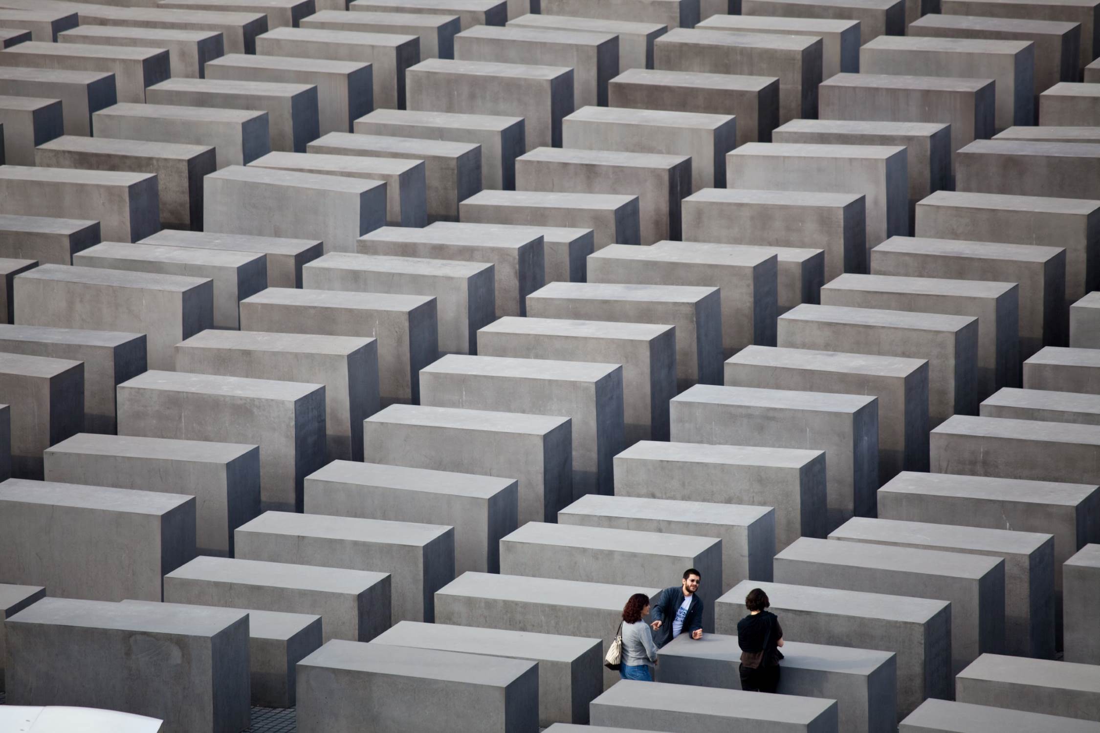 15-astounding-facts-about-the-memorial-to-the-murdered-jews-of-europe