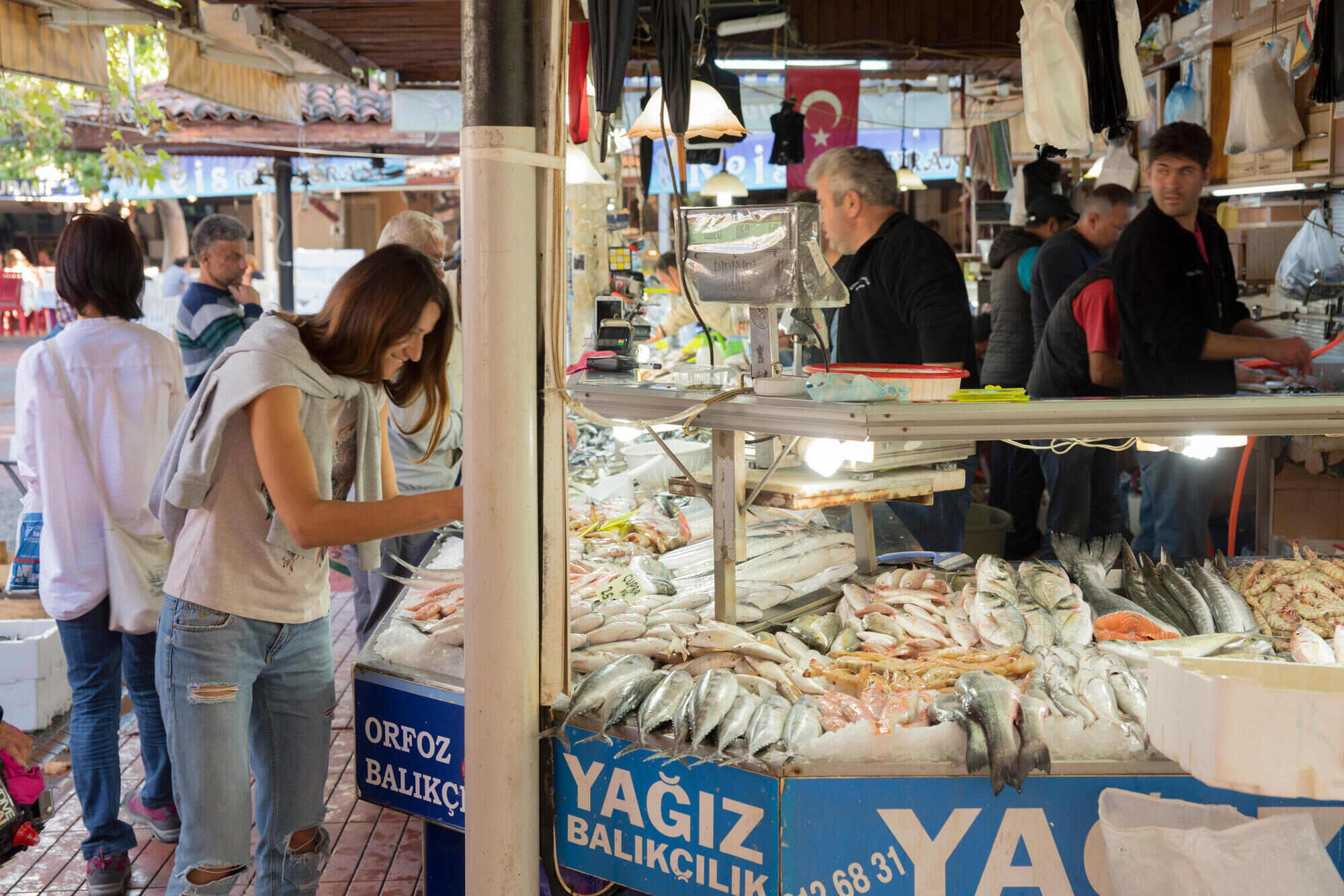 15-extraordinary-facts-about-fethiye-fish-market-fethiye