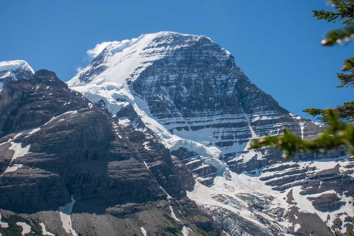 15-extraordinary-facts-about-mount-robson