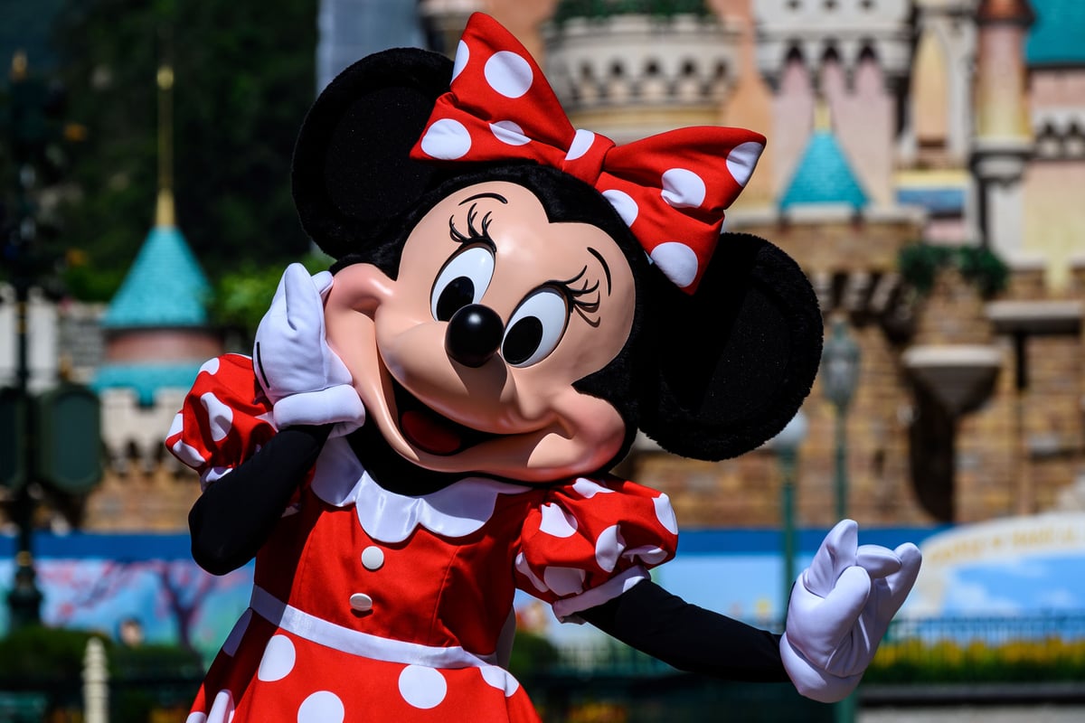 15-facts-about-minnie-mouse-disney