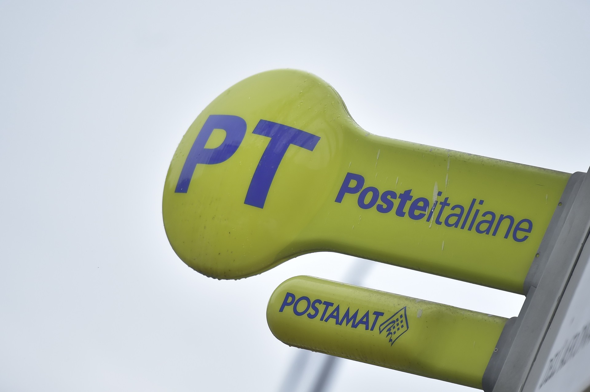 15-facts-about-poste-italiane