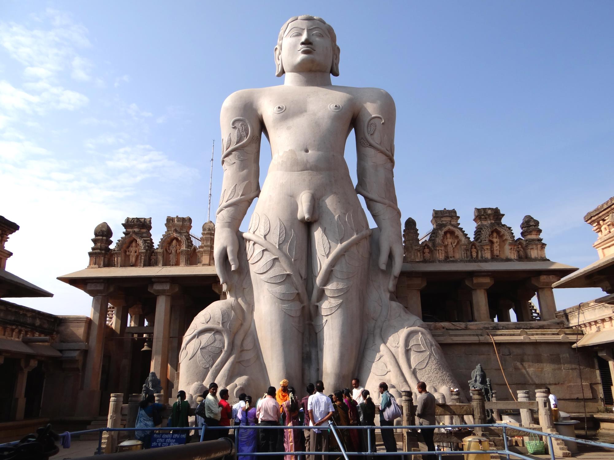 15-mind-blowing-facts-about-gomateshwara-temple