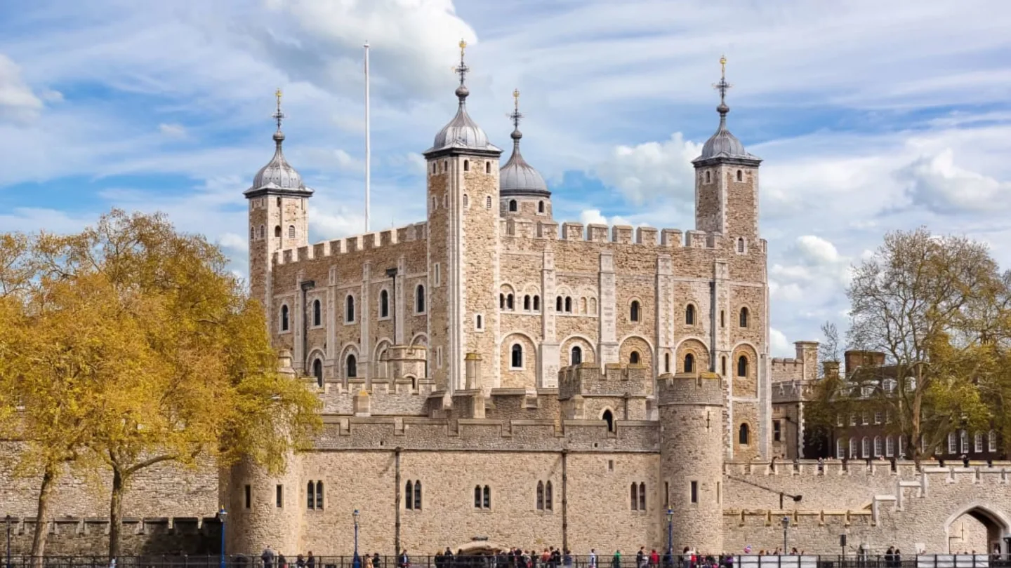 15-mind-blowing-facts-about-tower-of-london