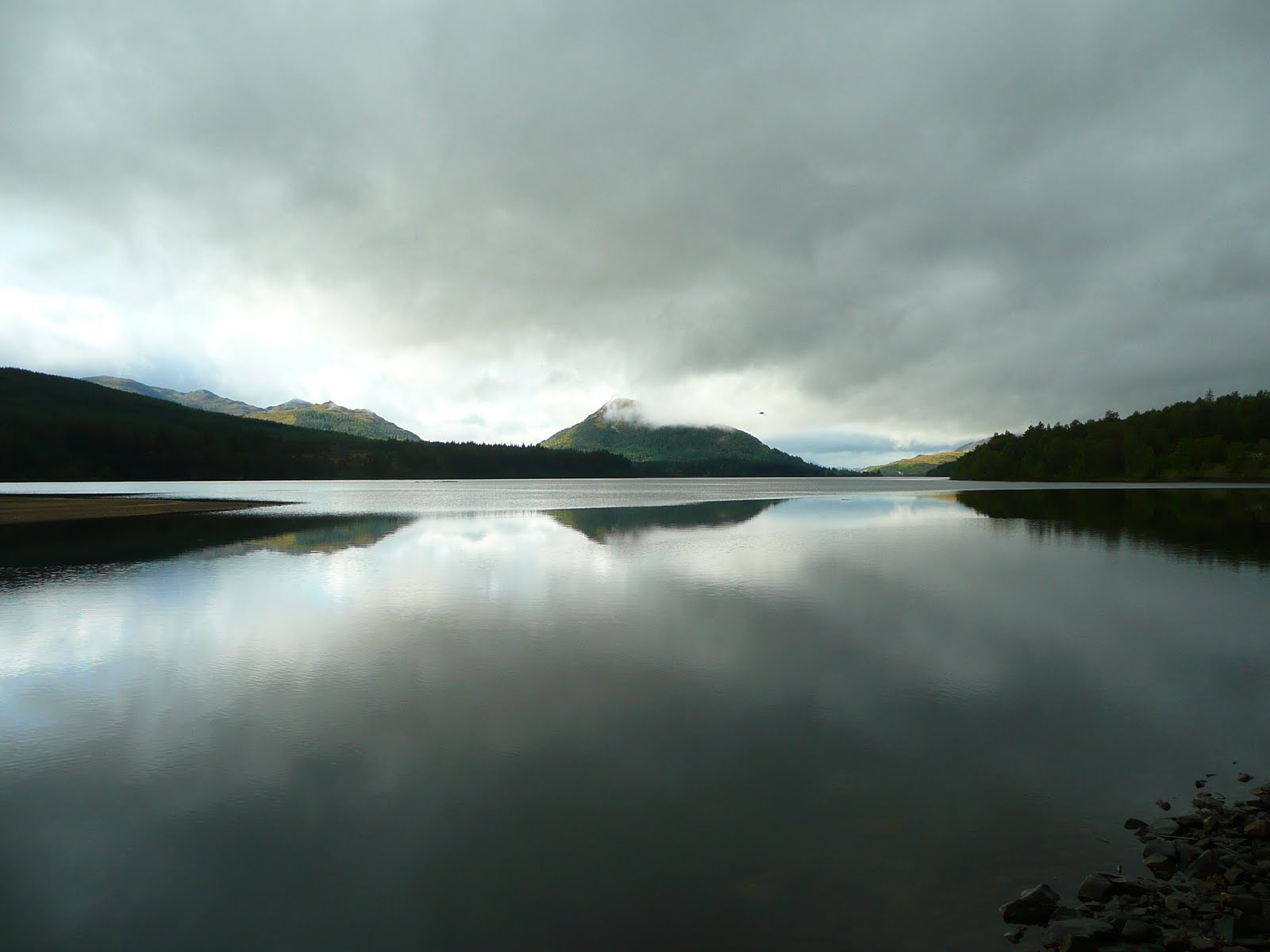 15-surprising-facts-about-loch-laggan