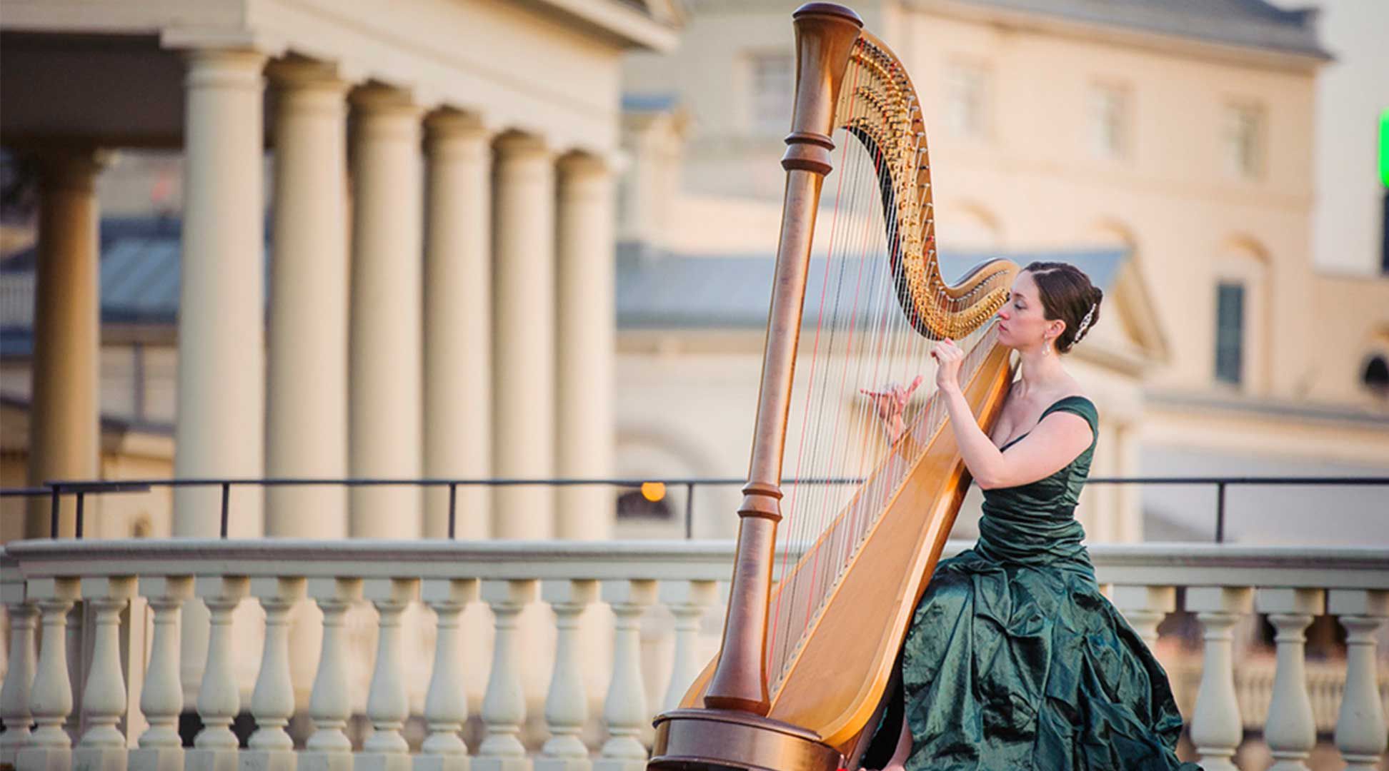 16-extraordinary-facts-about-harpist