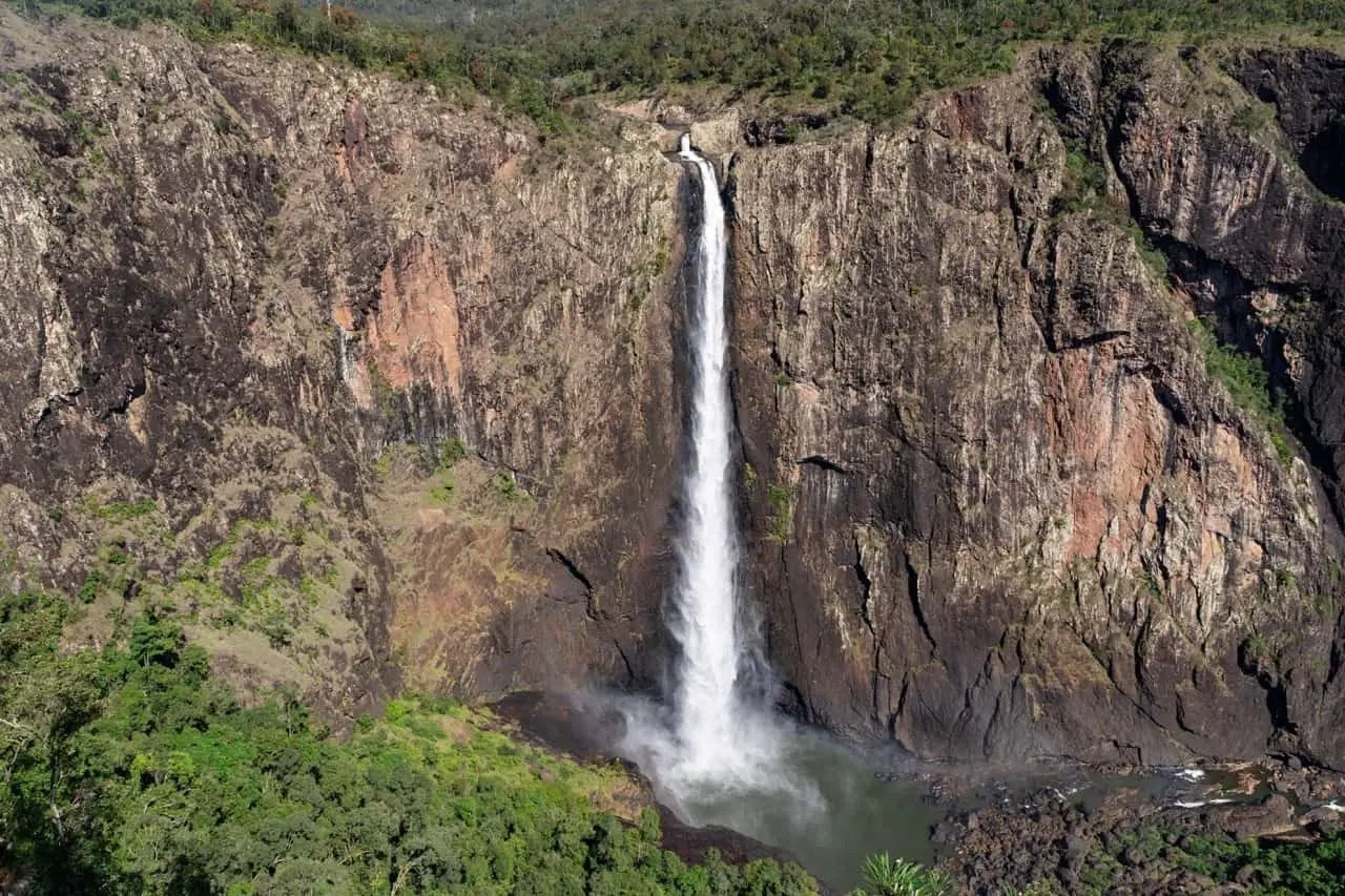 16-intriguing-facts-about-wallaman-falls