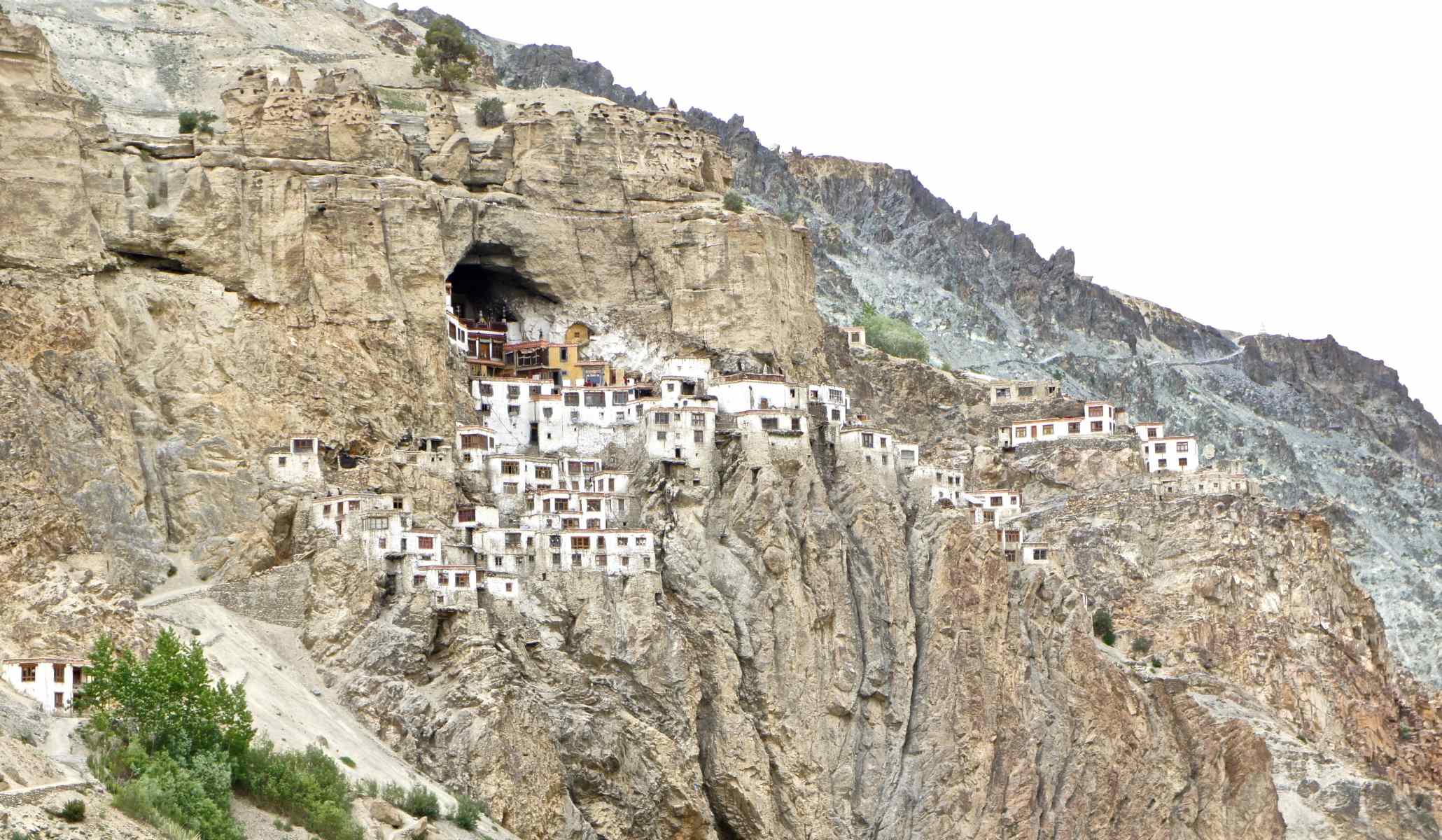 16-mind-blowing-facts-about-phuktal-monastery