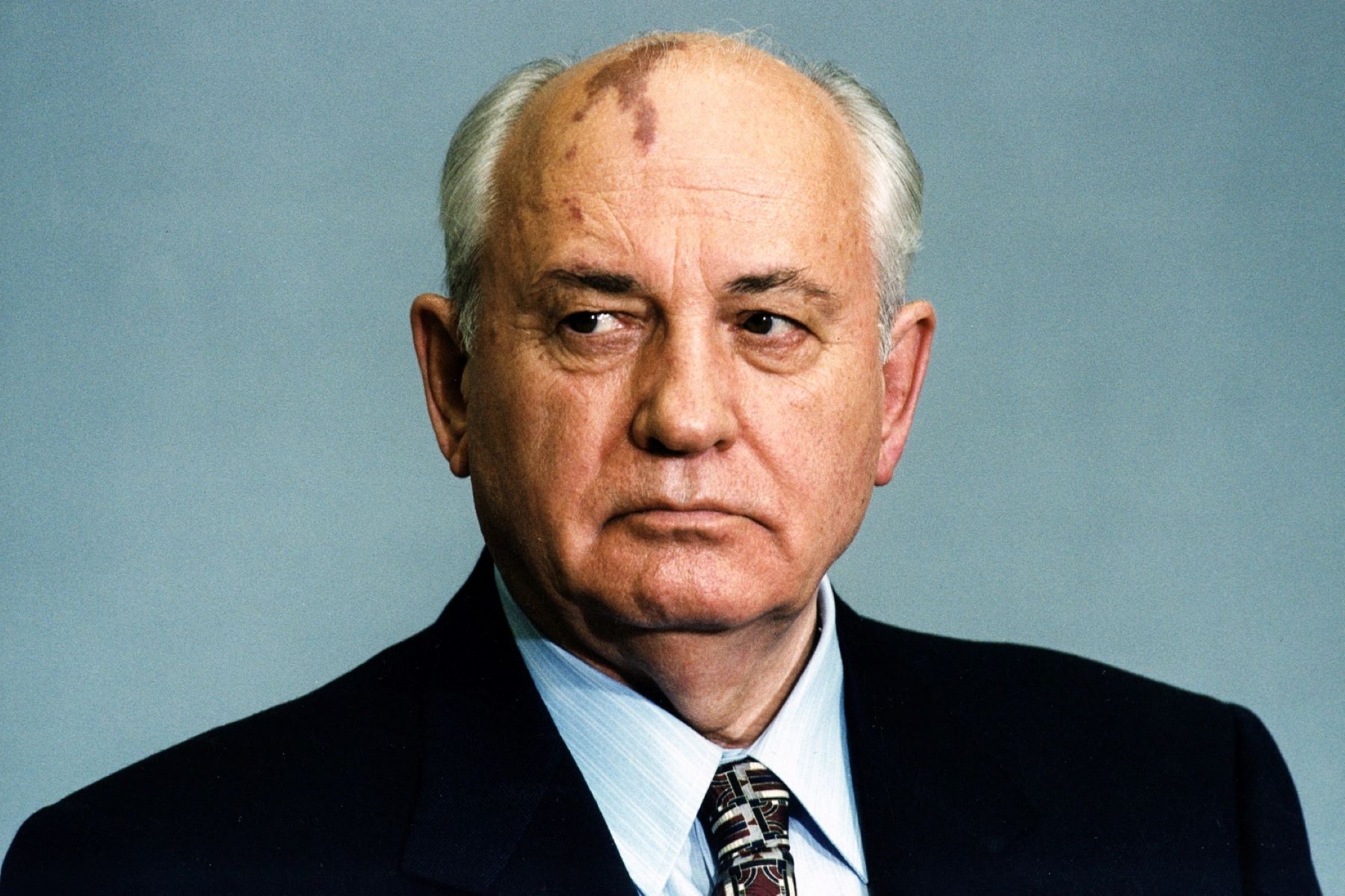 Почему горбачев в россии. Горбачев 1991.