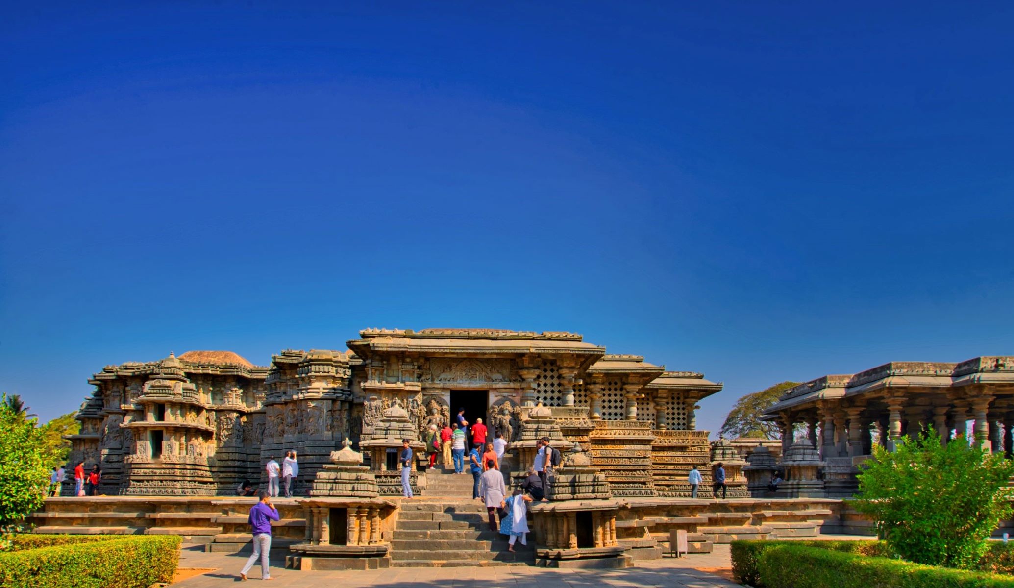 17-astonishing-facts-about-hoysaleswara-temple