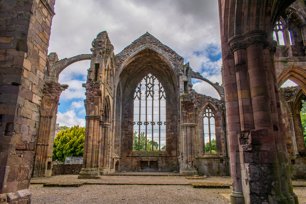 17-astounding-facts-about-saint-cuthberts-monastery-lindisfarne