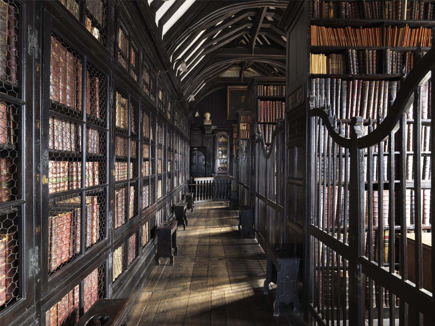 17-enigmatic-facts-about-the-chethams-library