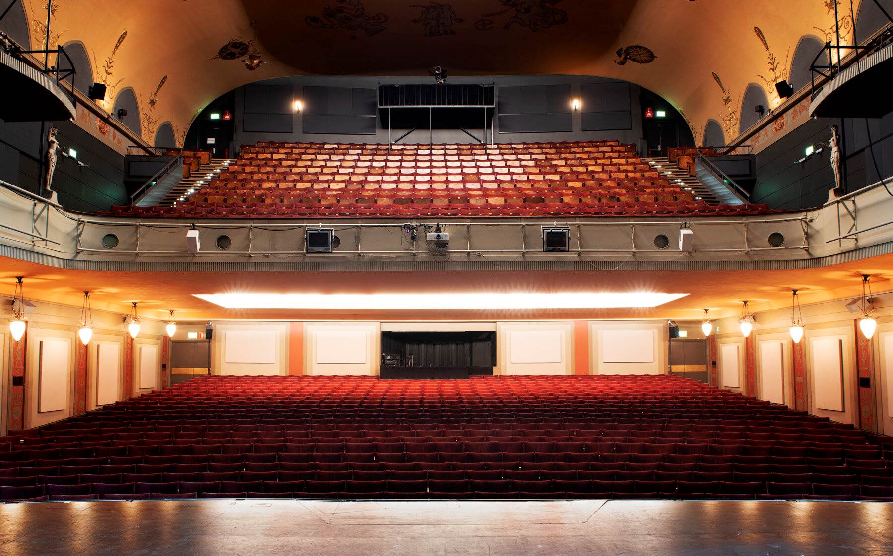 17 Extraordinary Facts About Göta Lejon