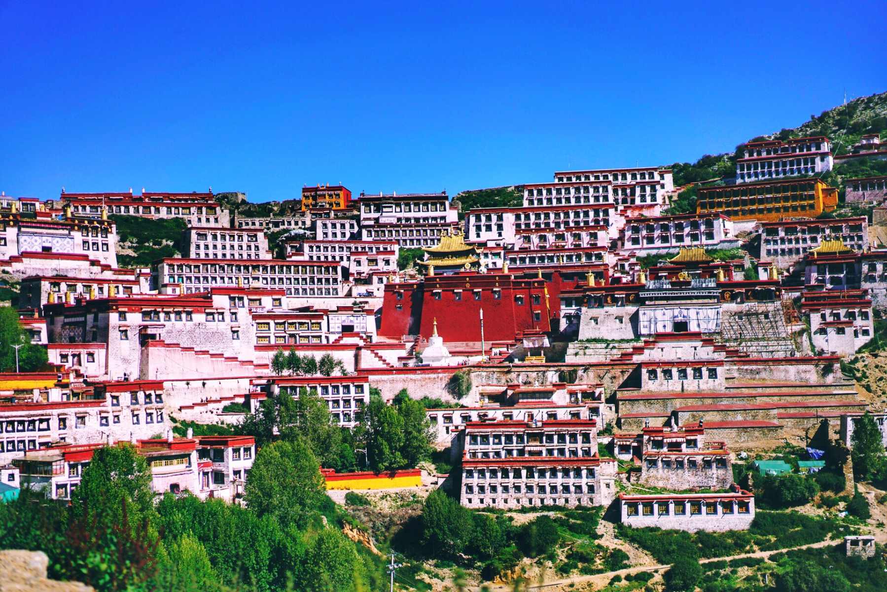 17-fascinating-facts-about-ganden-monastery