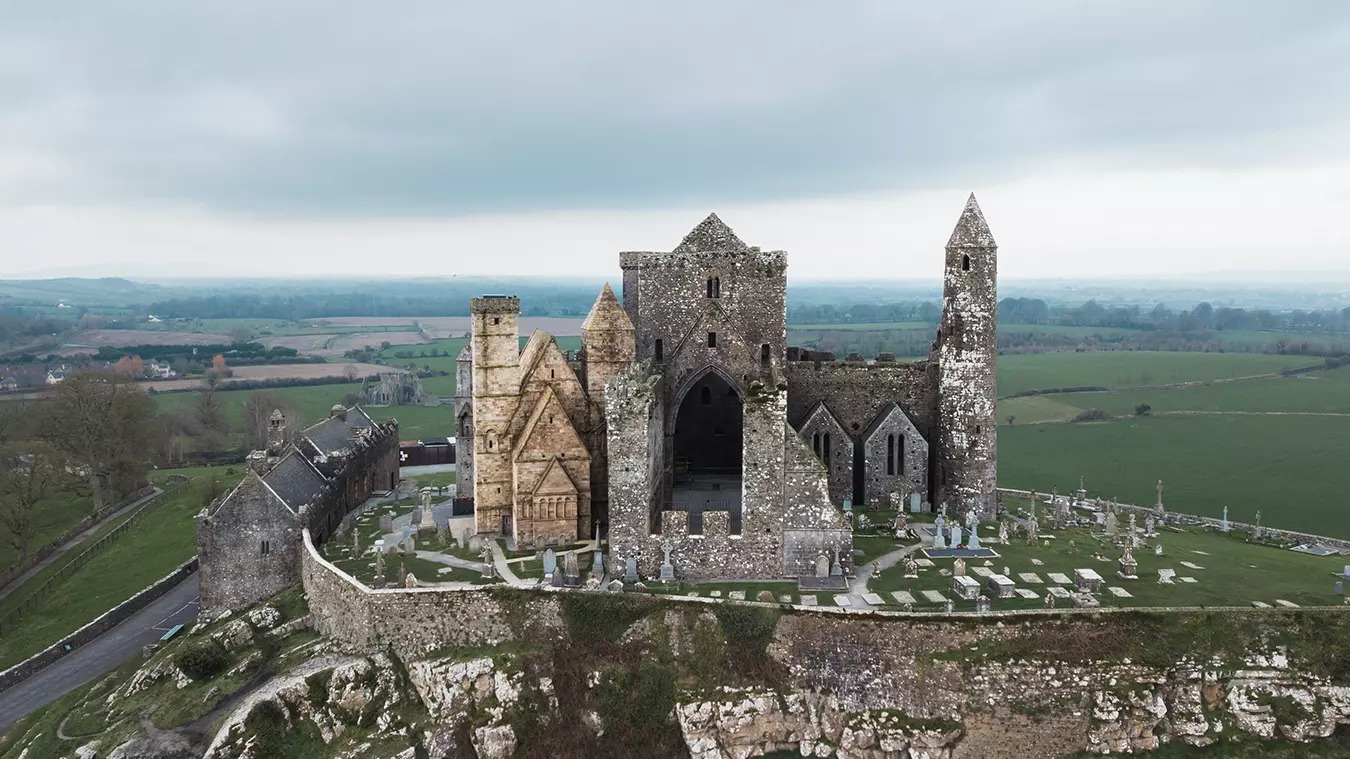 18-astounding-facts-about-rock-of-cashel