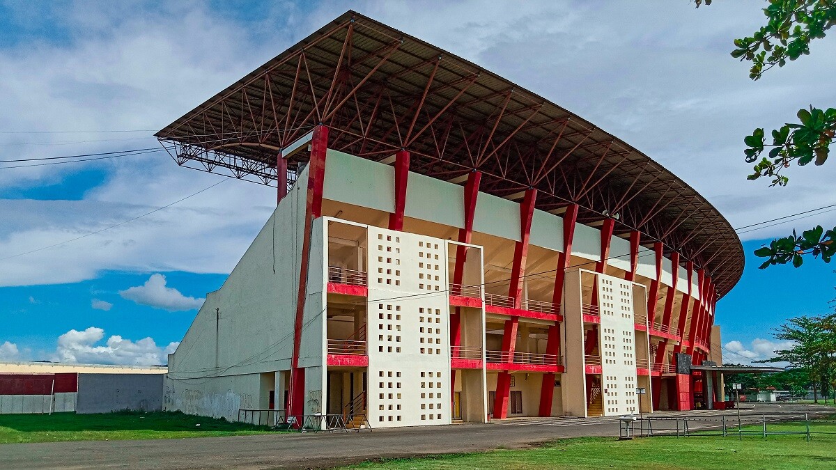 18-astounding-facts-about-sultan-agung-stadium
