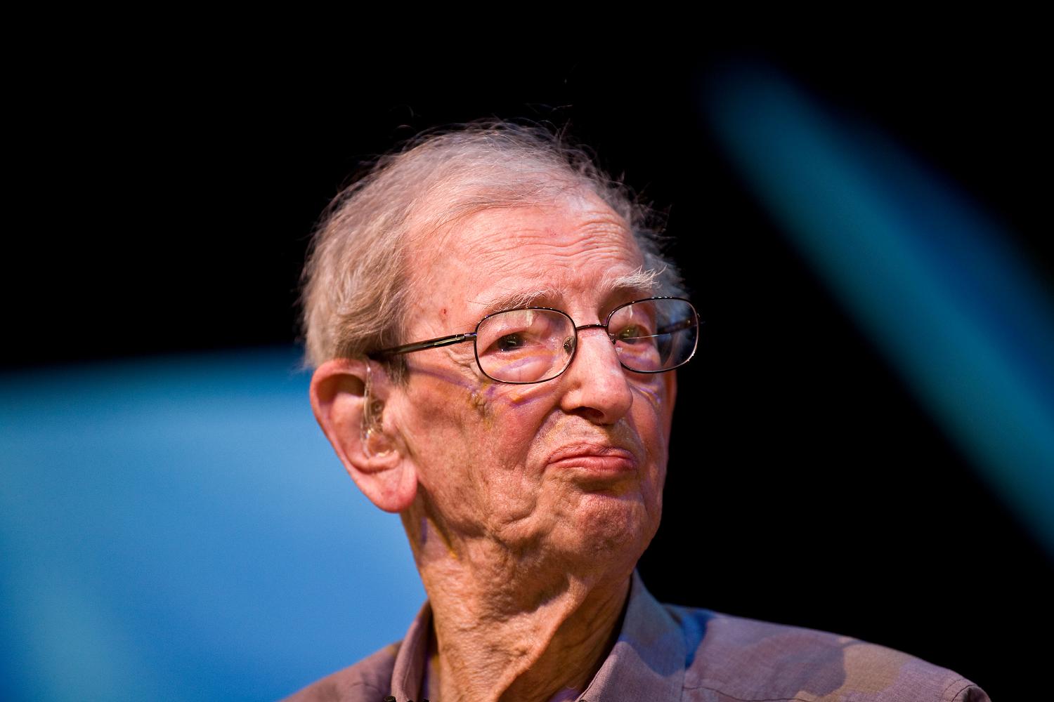 18 Enigmatic Facts About Eric Hobsbawm - Facts.net