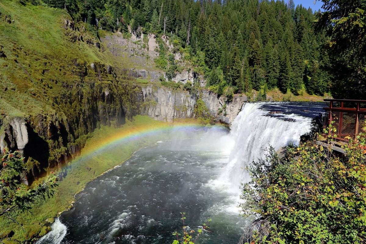 18-intriguing-facts-about-upper-mesa-falls