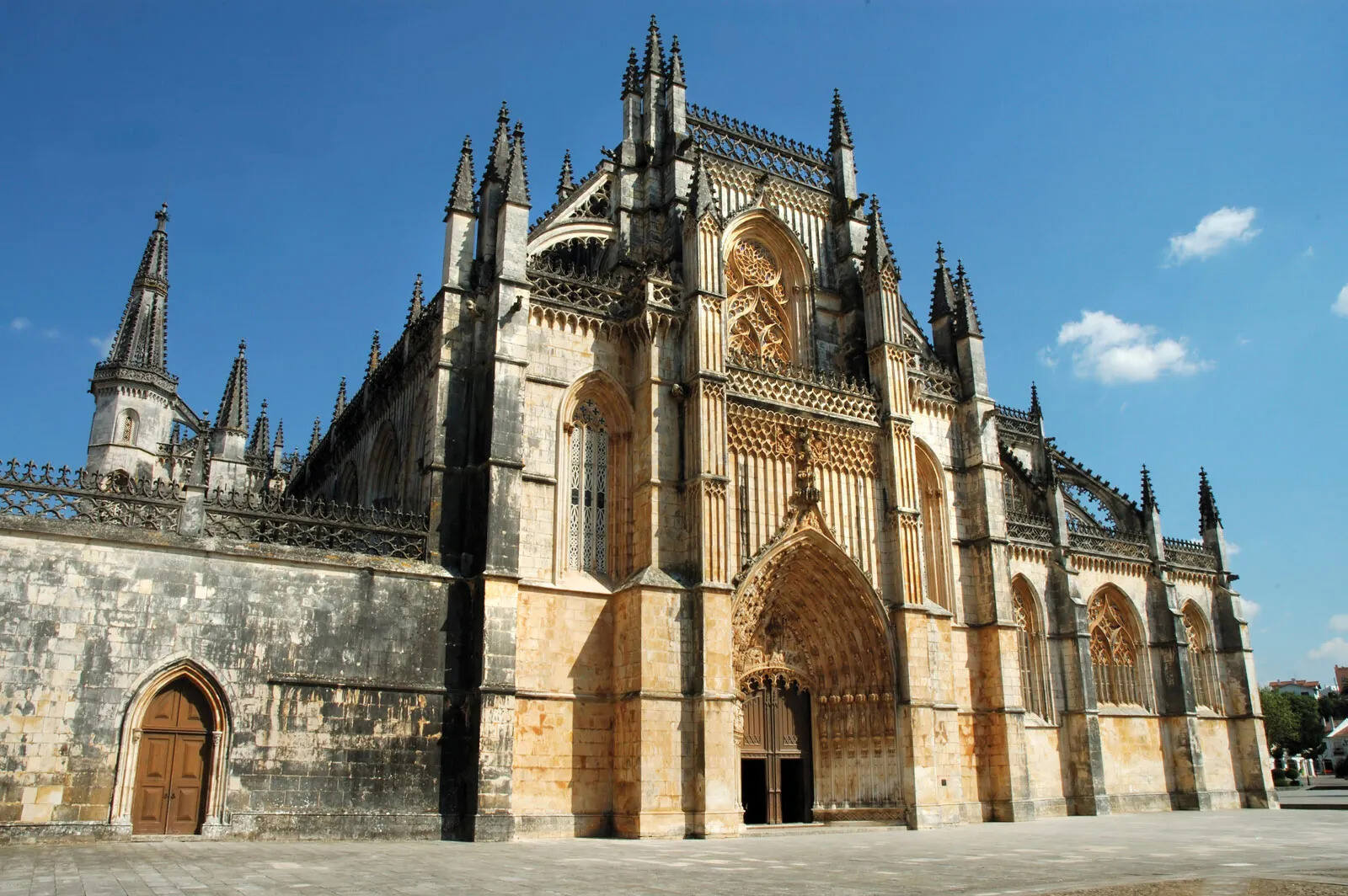 18-mind-blowing-facts-about-batalha-monastery