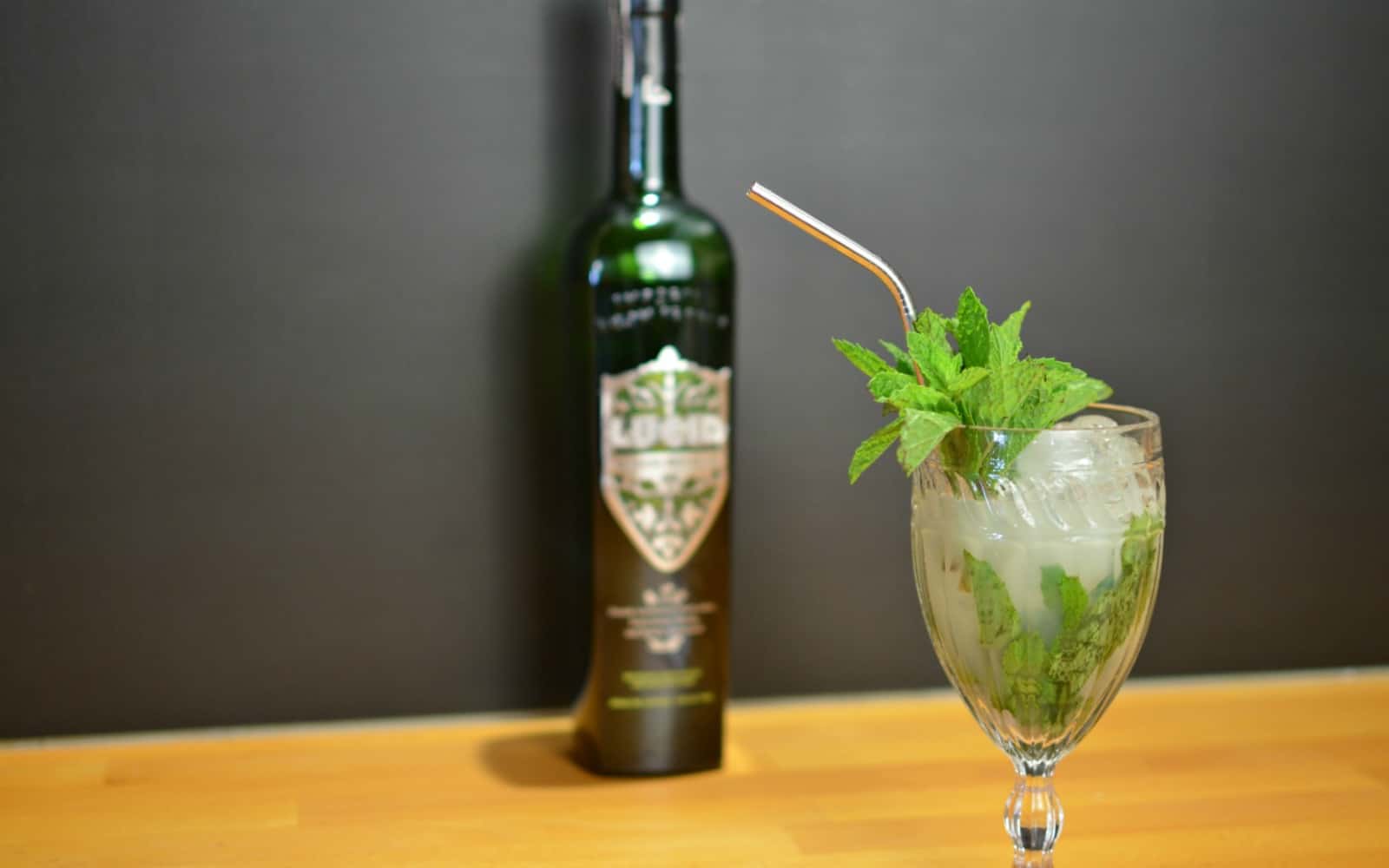 18-surprising-facts-about-absinthe-frappe