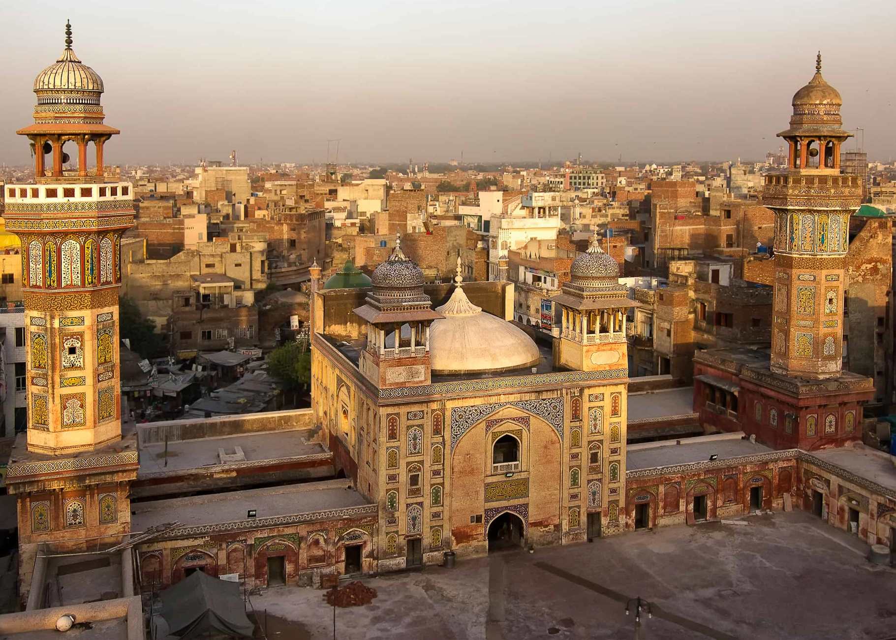 19-astonishing-facts-about-wazir-khan-mosque