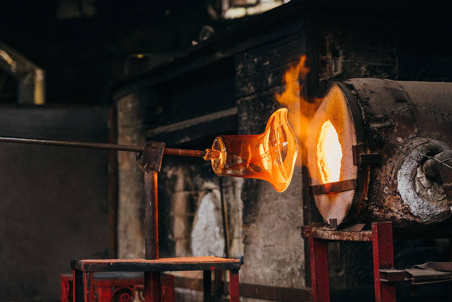 19-captivating-facts-about-glassblowing