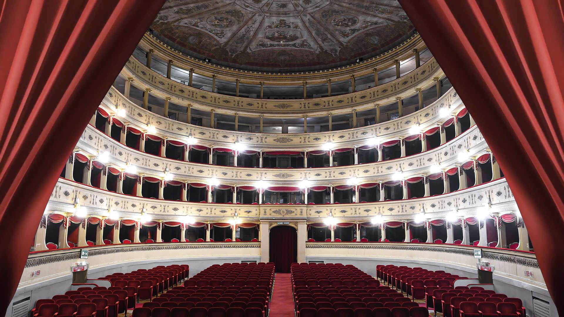 19-enigmatic-facts-about-teatro-sociale
