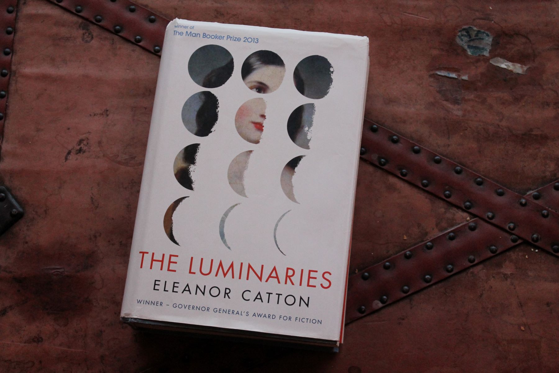 19-fascinating-facts-about-the-luminaries-eleanor-catton