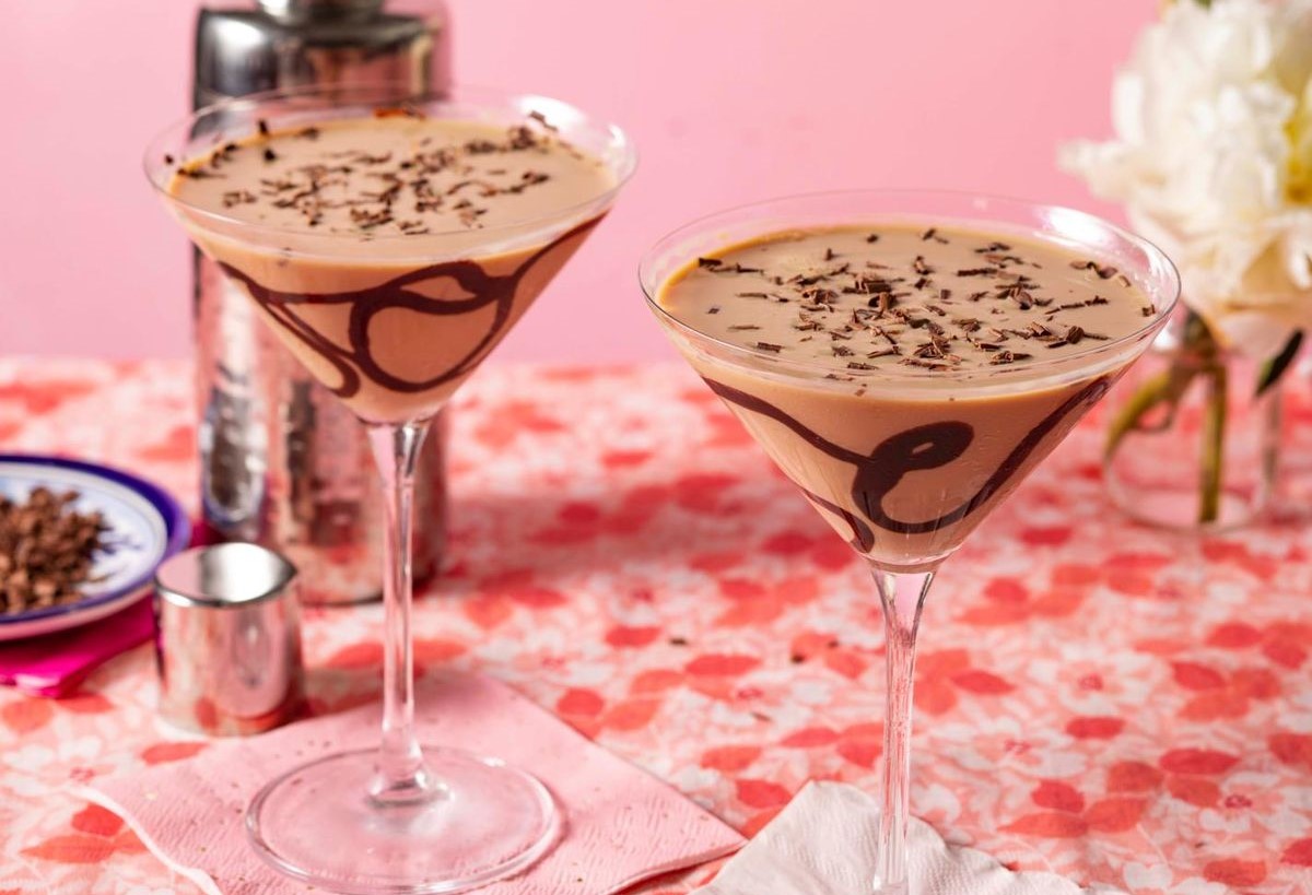 19-mind-blowing-facts-about-chocolate-martini