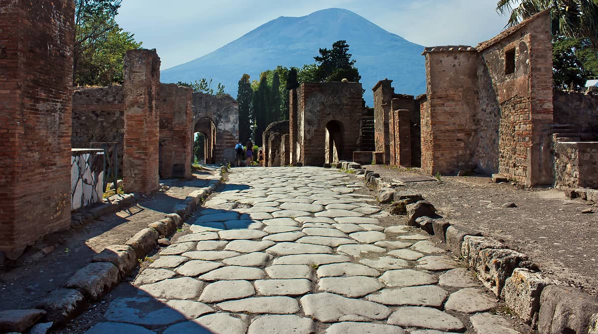 19-mind-blowing-facts-about-pompeii