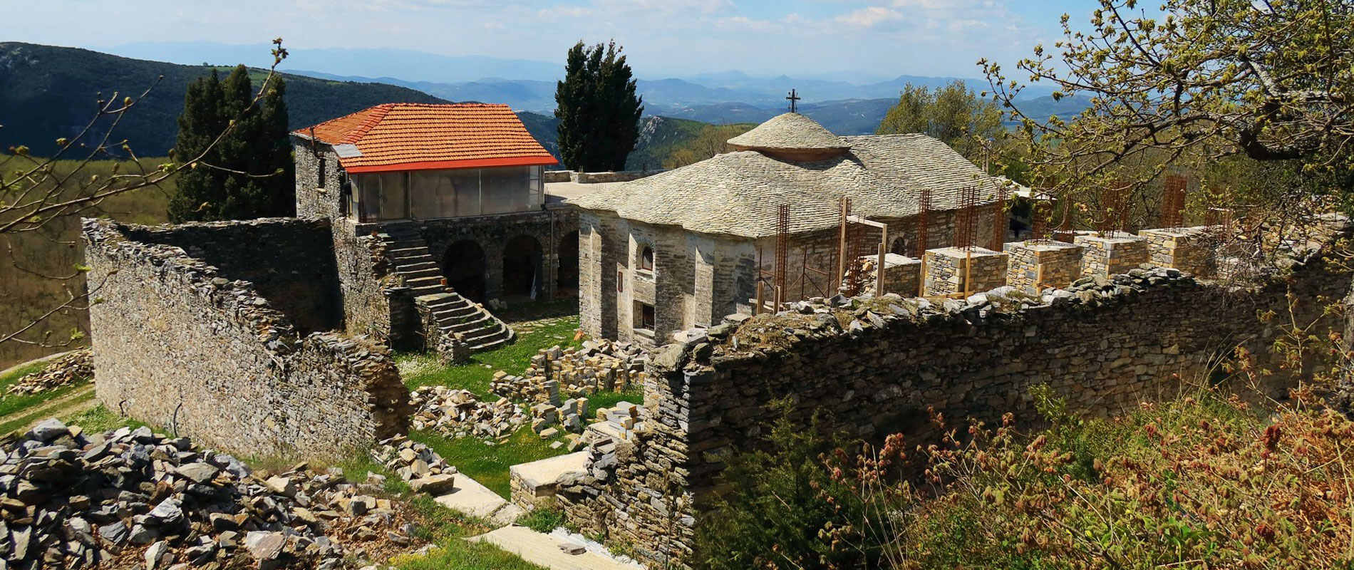 20-astonishing-facts-about-makrinitsa-monastery