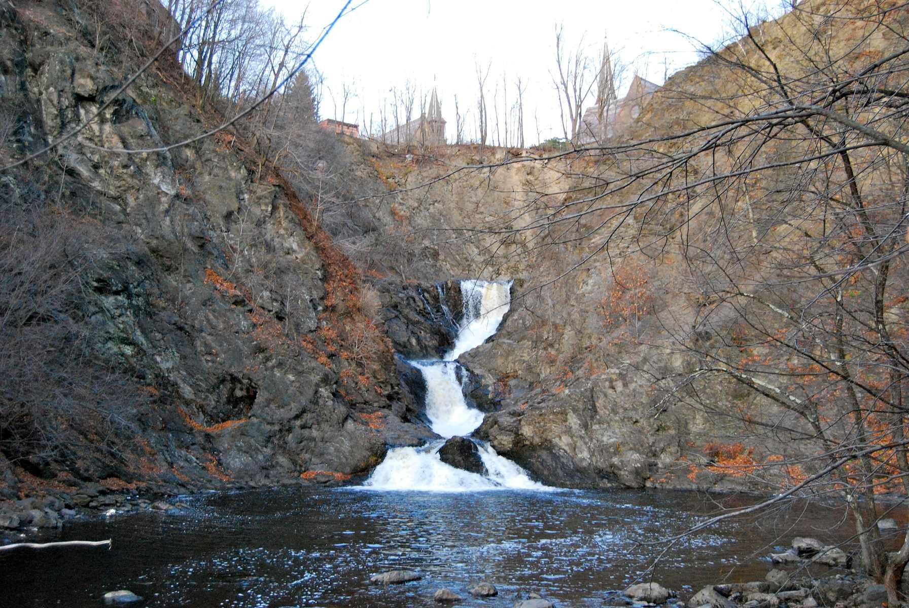 20-mind-blowing-facts-about-poestenkill-gorge