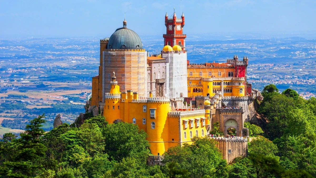 The colorful Pena Palace atop Sintra! Amazingly beautiful palace that you  must visit in Portugal! • • • • • #earthfocus #earthofficial…