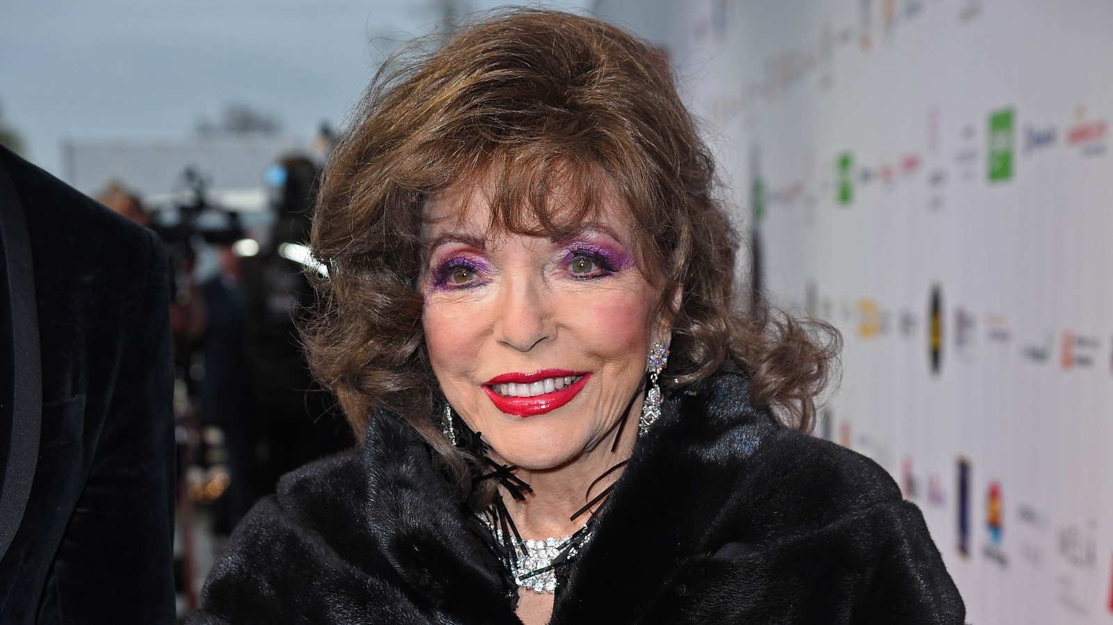 33-facts-about-joan-collins